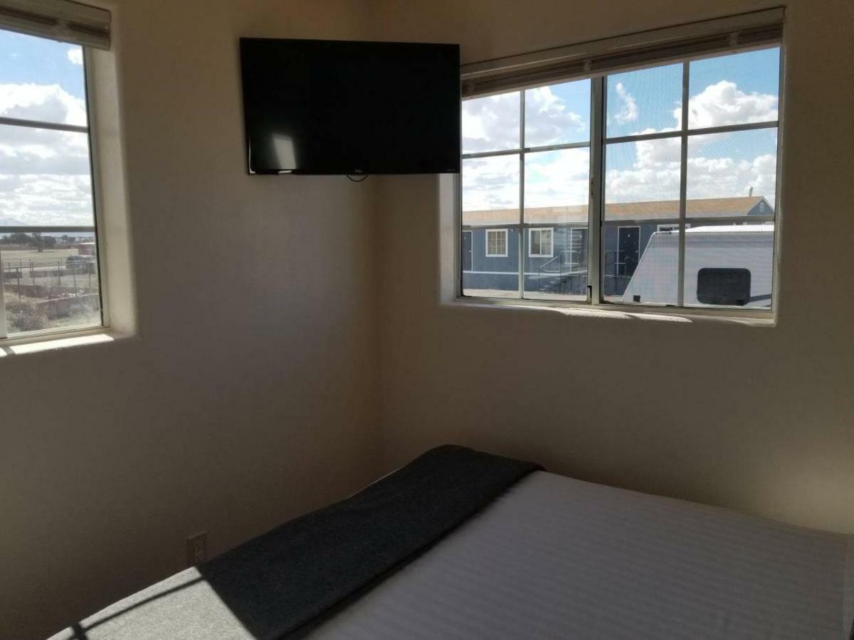 발리 072A Affordable Getaway Near South Rim Sleeps 4- No Kitchenette 빌라 외부 사진